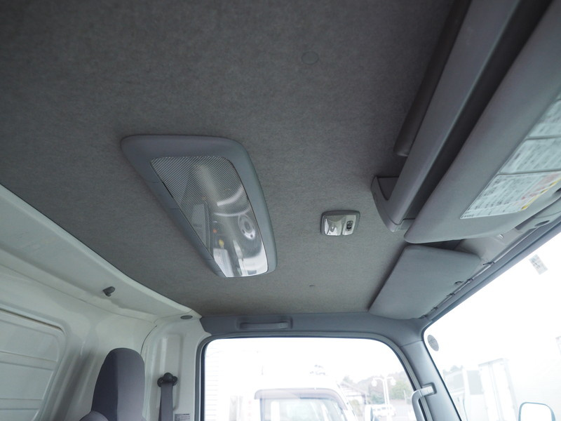 いすゞ エルフ 冷凍バン 小型 BDG-NPR85AN 年式 H21[写真27]