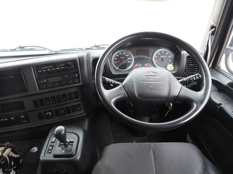 日野 グランドプロフィア ウイング車 大型 QKG-FW1AXBG 年式 H25[写真22]