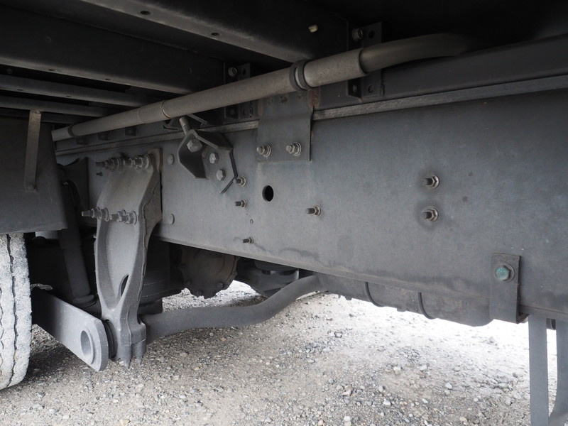 日野 グランドプロフィア ウイング車 大型 QKG-FW1AXBG 年式 H25[写真33]