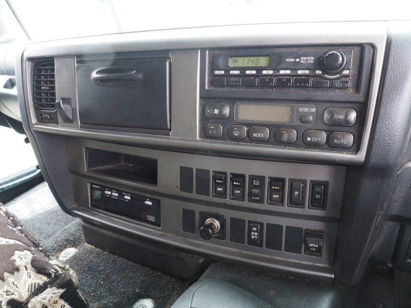 日野 グランドプロフィア ウイング車 大型 QKG-FW1AXBG 年式 H25[写真25]