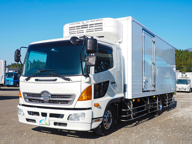 日野 レンジャー 冷凍バン 中型 TKG-FD7JLAG 年式 H26[写真01]