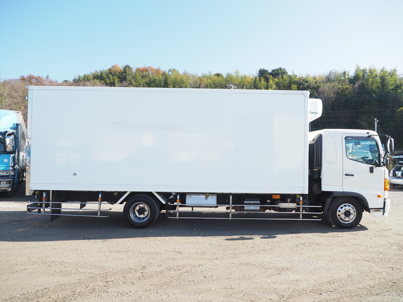 日野 レンジャー 冷凍バン 中型 TKG-FD7JLAG 年式 H26[写真09]