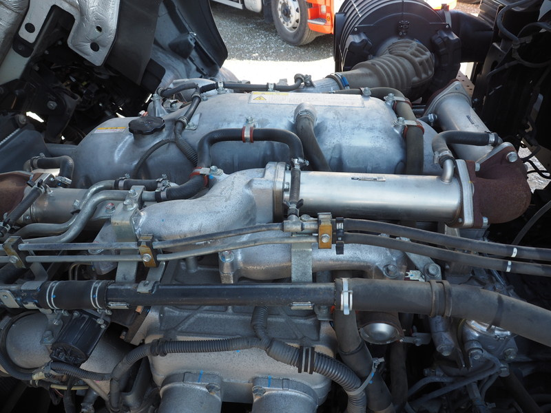 いすゞ ギガ ウイング車 大型 QKG-CYJ77A 年式 H27[写真53]