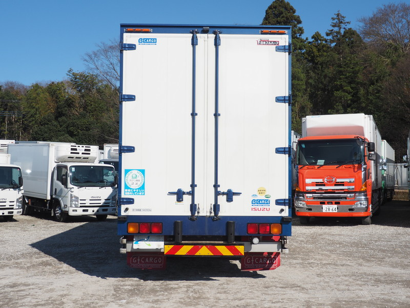 いすゞ ギガ ウイング車 大型 QKG-CYJ77A 年式 H27[写真07]