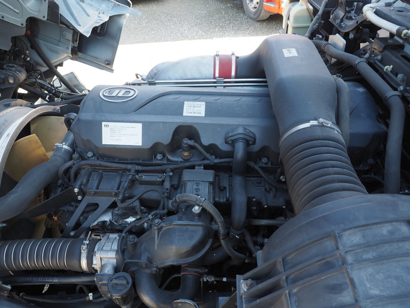 UDトラックス クオン ウイング車 大型 QKG-CG5ZA 年式 H27[写真50]