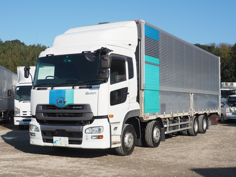 UDトラックス クオン ウイング車 大型 QKG-CG5ZA 年式 H27[写真01]