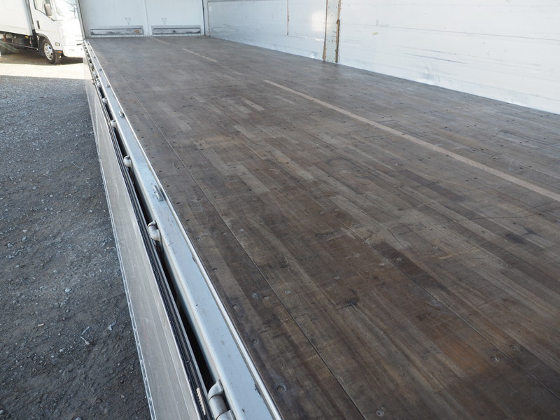 UDトラックス クオン ウイング車 大型 QKG-CG5ZA 年式 H27[写真23]