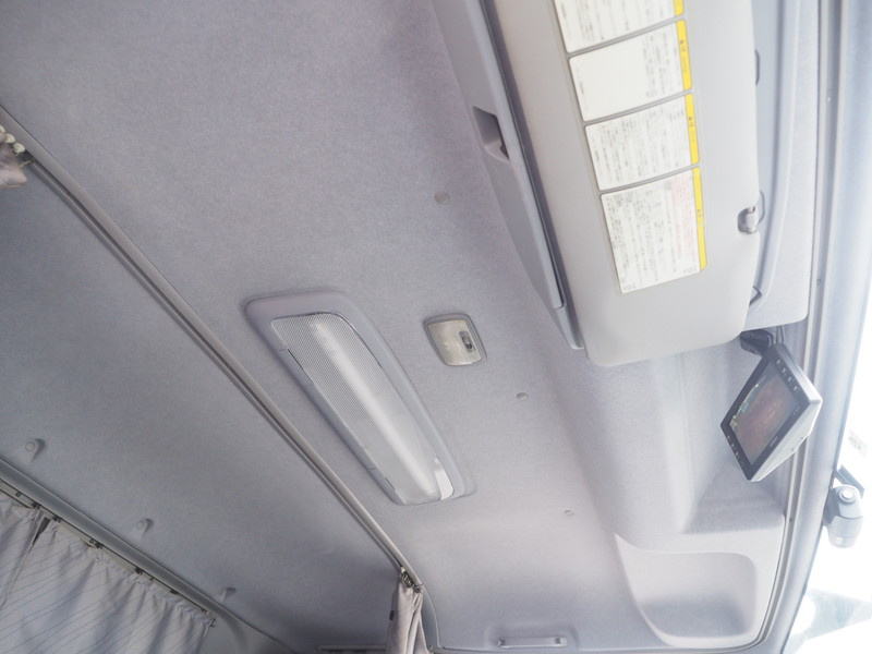 いすゞ フォワード ウイング車 中型 TKG-FRR90T2 年式 H27[写真38]