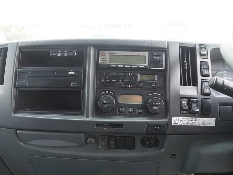 いすゞ フォワード ウイング車 中型 TKG-FRR90T2 年式 H27[写真34]