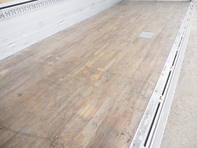 いすゞ フォワード ウイング車 中型 TKG-FRR90T2 年式 H27[写真22]