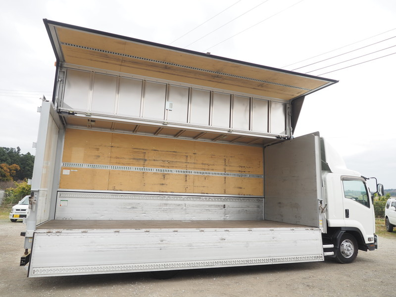 いすゞ フォワード ウイング車 中型 TKG-FRR90T2 年式 H27[写真11]