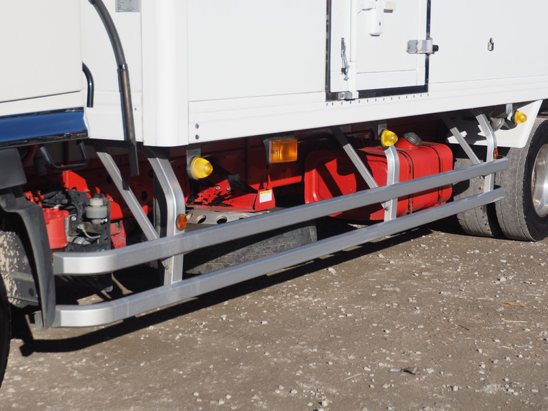 日野 レンジャー 冷凍バン 中型 TKG-FD7JLAG 年式 H27[写真13]