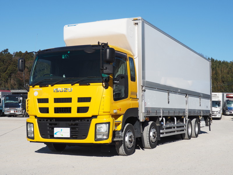 いすゞ ギガ 冷凍ウイング 大型 QKG-CYJ77A 年式 H24[写真01]