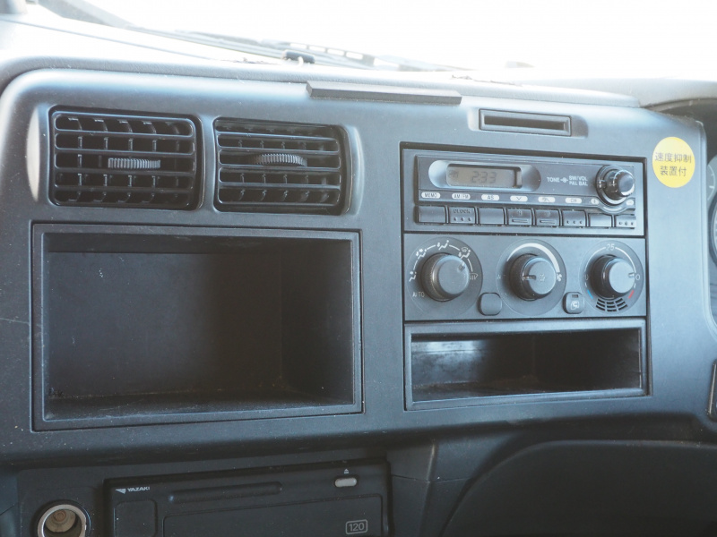 三菱ふそう スーパーグレート ウイング車 大型 LKG-FS54VZ 年式 H23[写真38]