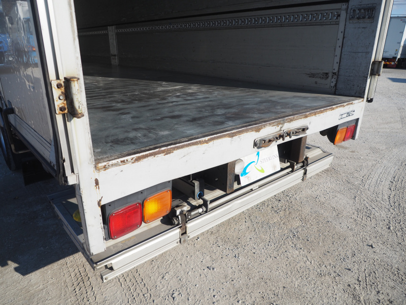 三菱ふそう スーパーグレート ウイング車 大型 LKG-FS54VZ 年式 H23[写真29]