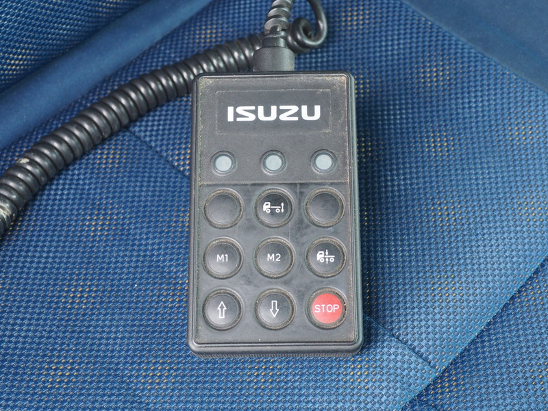 いすゞ ギガ ウイング車 大型 LKG-CYJ77A 年式 H24[写真44]