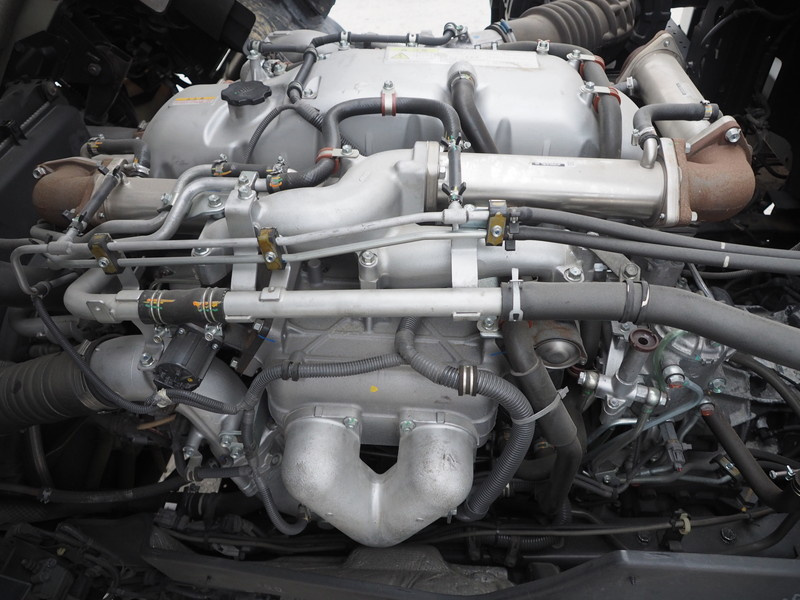 いすゞ ギガ ウイング車 大型 LKG-CYJ77A 年式 H24[写真59]