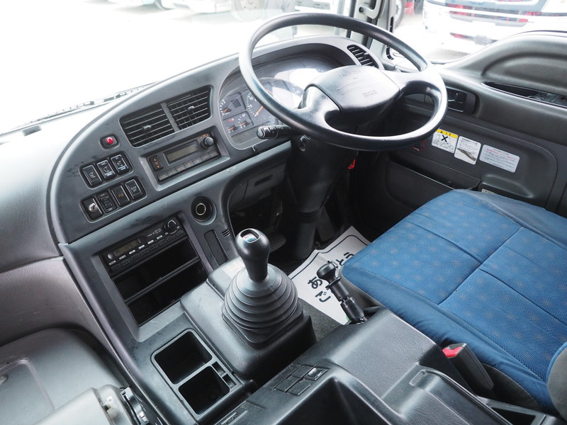 いすゞ ギガ ウイング車 大型 LKG-CYJ77A 年式 H24[写真39]