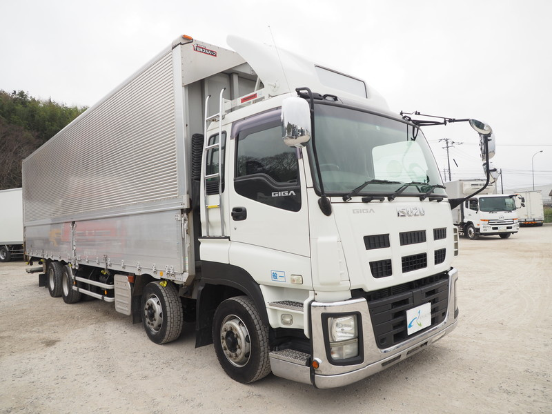 いすゞ ギガ ウイング車 大型 LKG-CYJ77A 年式 H24[写真04]