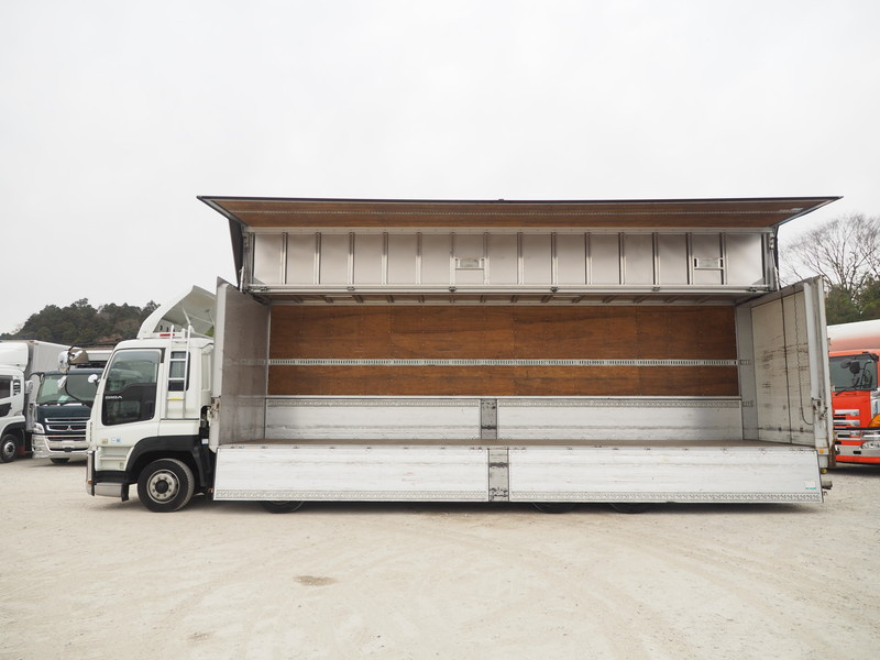 いすゞ ギガ ウイング車 大型 LKG-CYJ77A 年式 H24[写真18]