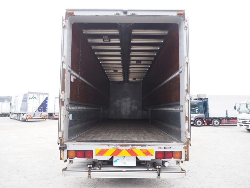 いすゞ ギガ ウイング車 大型 LKG-CYJ77A 年式 H24[写真27]