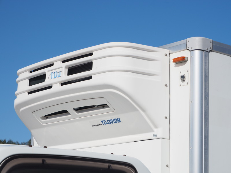 いすゞ エルフ 冷凍バン 小型 TKG-NPR85AN 年式 H25[写真08]