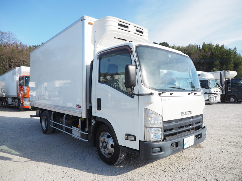 いすゞ エルフ 冷凍バン 小型 TKG-NPR85AN 年式 H25[写真04]