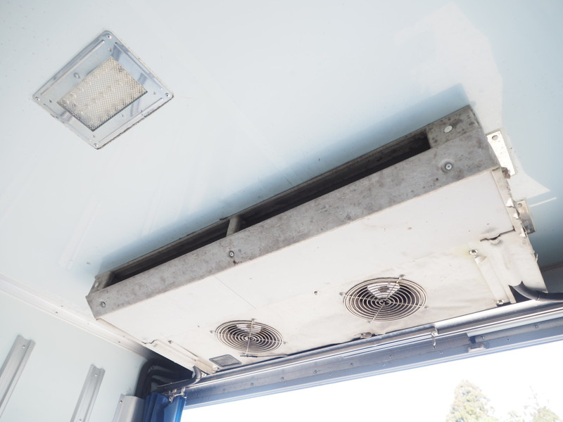 いすゞ エルフ 冷凍バン 小型 TKG-NPR85AN 年式 H25[写真21]