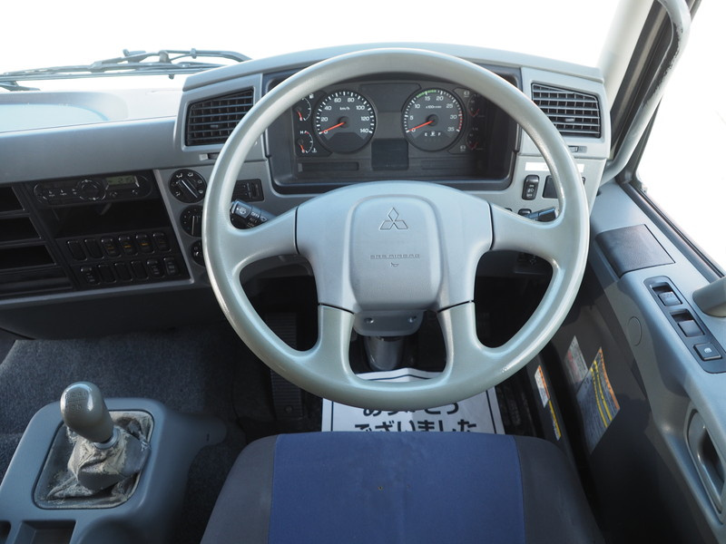 三菱ふそう ファイター ウイング車 中型 TKG-FK64F 年式 H27[写真18]
