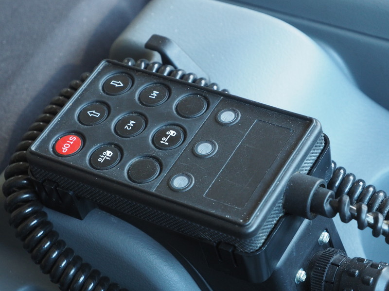 三菱ふそう ファイター ウイング車 中型 TKG-FK64F 年式 H27[写真27]