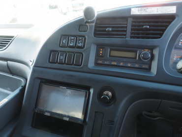 いすゞ ギガ ウイング車 大型 QKG-CYJ77A 年式 H27 [写真38]