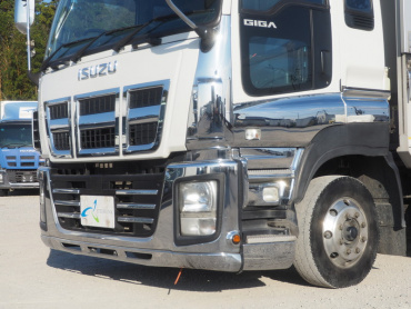 いすゞ ギガ ウイング車 大型 QKG-CYJ77A 年式 H27 [写真07]