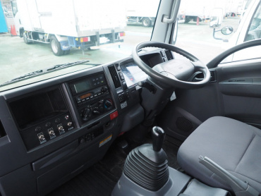 いすゞ エルフ 冷凍バン 小型 BDG-NPR85AN 年式 H21 [写真24]