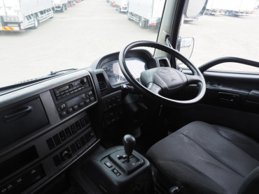 日野 グランドプロフィア ウイング車 大型 QKG-FW1AXBG 年式 H25 [写真23]