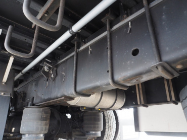 日野 グランドプロフィア ウイング車 大型 QKG-FW1AXBG 年式 H25 [写真35]