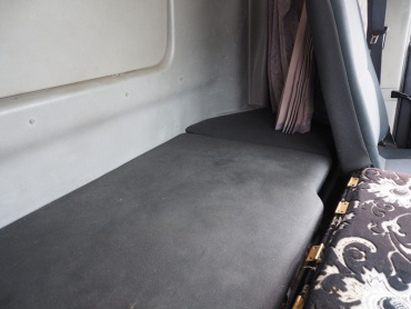 日野 グランドプロフィア ウイング車 大型 QKG-FW1AXBG 年式 H25 [写真29]