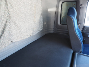 いすゞ ギガ ウイング車 大型 QKG-CYJ77A 年式 H27 [写真40]