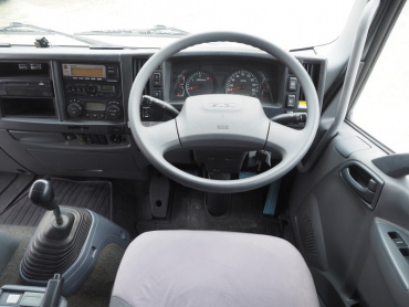 いすゞ フォワード ウイング車 中型 TKG-FRR90T2 年式 H27 [写真31]