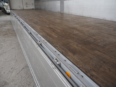 いすゞ ギガ ウイング車 大型 QKG-CYJ77A 年式 H26 [写真22]