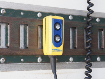 いすゞ フォワード 冷凍バン 中型 PKG-FRR90T2 年式 H21 [写真20]