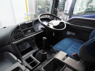 いすゞ ギガ ウイング車 大型 QKG-CYJ77A 年式 H27 [写真36]