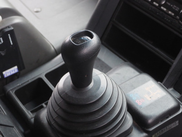 いすゞ ギガ ウイング車 大型 LKG-CYJ77A 年式 H24 [写真40]