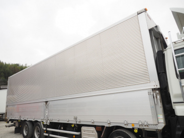 いすゞ ギガ ウイング車 大型 LKG-CYJ77A 年式 H24 [写真11]