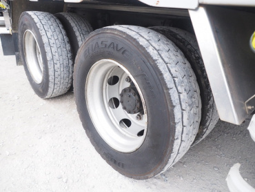 いすゞ ギガ ウイング車 大型 LKG-CYJ77A 年式 H24 [写真56]