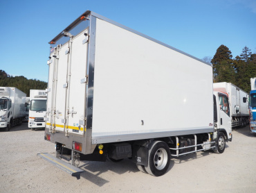 いすゞ エルフ 冷凍バン 小型 TKG-NPR85AN 年式 H25 [写真05]