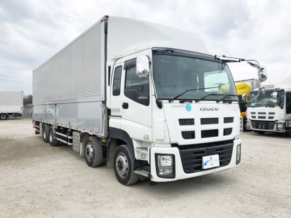 いすゞ ギガ ウイング車 大型 QKG-CYJ77A 年式 H27[写真04]