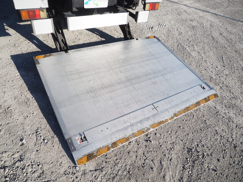 三菱ふそう キャンター バン車 小型 PA-FE72BB 年式 H18[写真20]