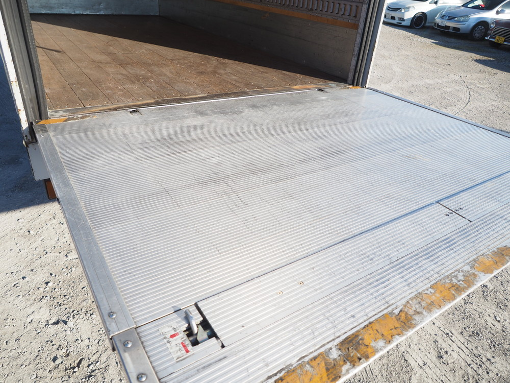 三菱ふそう キャンター バン車 小型 PA-FE72BB 年式 H18[写真21]