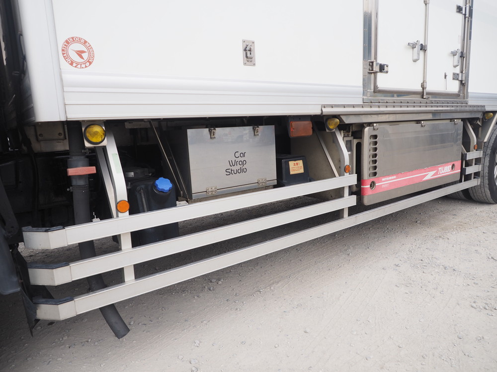 いすゞ ギガ 冷凍バン 大型 LKG-CYL77AA 年式 H22[写真17]