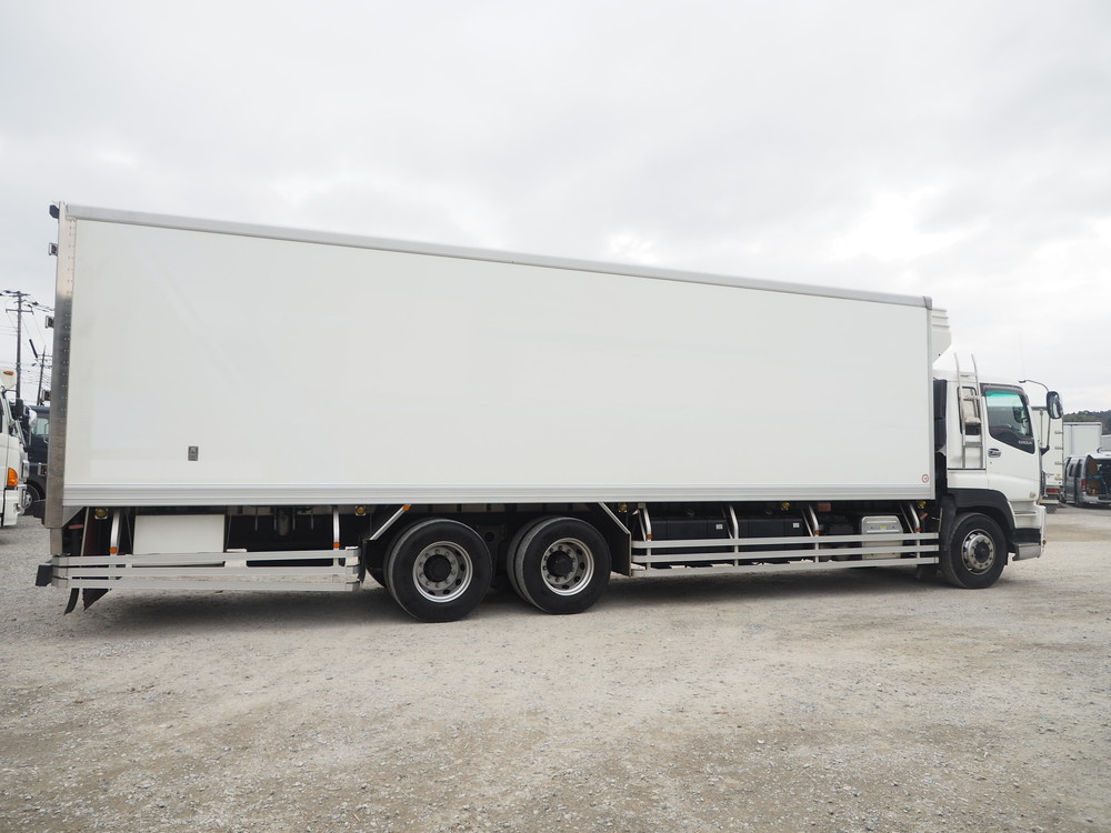 いすゞ ギガ 冷凍バン 大型 LKG-CYL77AA 年式 H22[写真11]